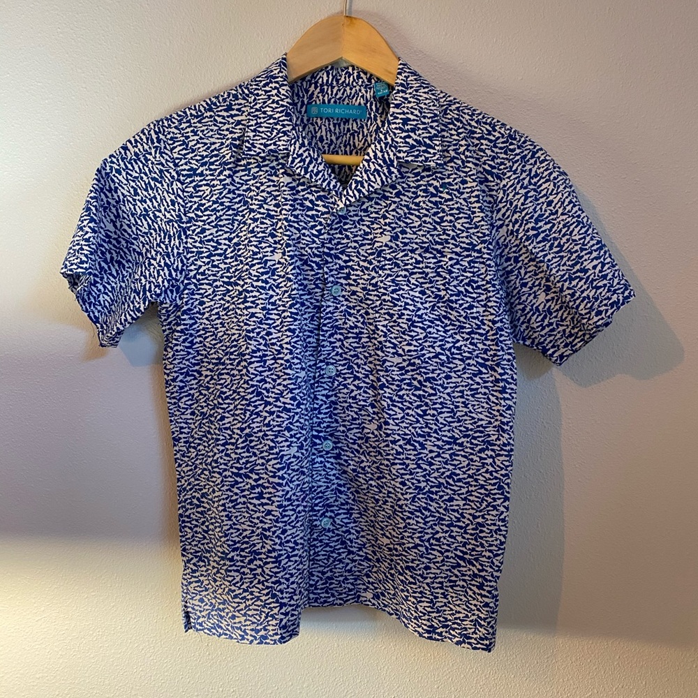 Tori Richard boys Shark Tank shirt